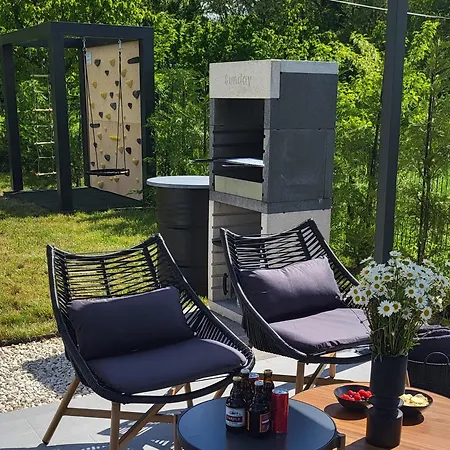 Villa Ruza: Pet-friendly Istrian Retreat With Pool And Playground *