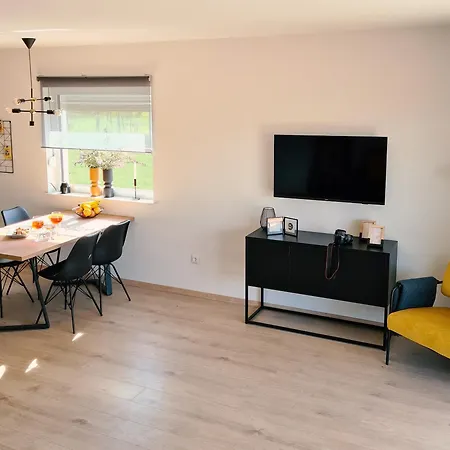 Villa Ruza, Pet Friendly With Private Pool And Playground In Istria, Saturdays Check In And Out *